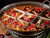 火锅吃了会上瘾 央视曝料原来是违规调料含罂粟粉